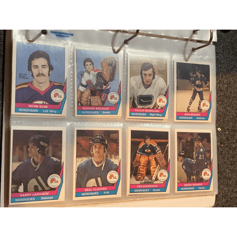 Hockey Cards: O-Pee-Chee DEFUNCT [1974+1977] BooksCardsNBikes
