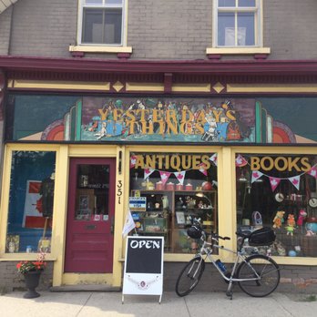 Discover the Best Bookstores Near You in Ontario, Canada