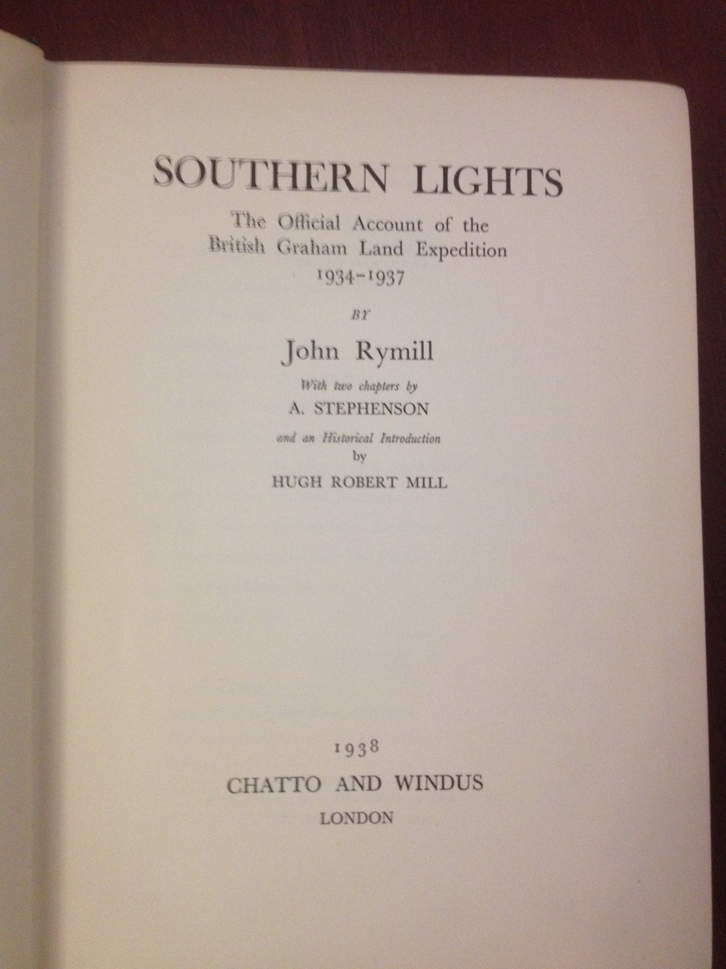 SOUTHERN LIGHTS - OFFICIAL ACCOUNT BRITISH GRAHAM 1934 -JOHN RYMILL