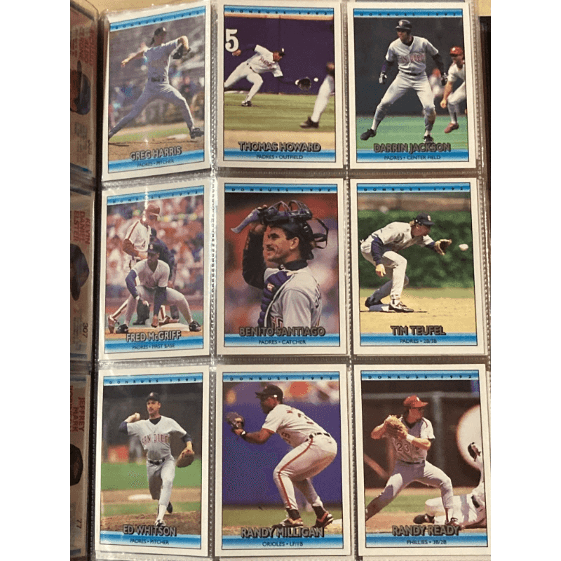 Benito Santiago - Padres #253 Baseball 1992 Upper Deck Trading Card