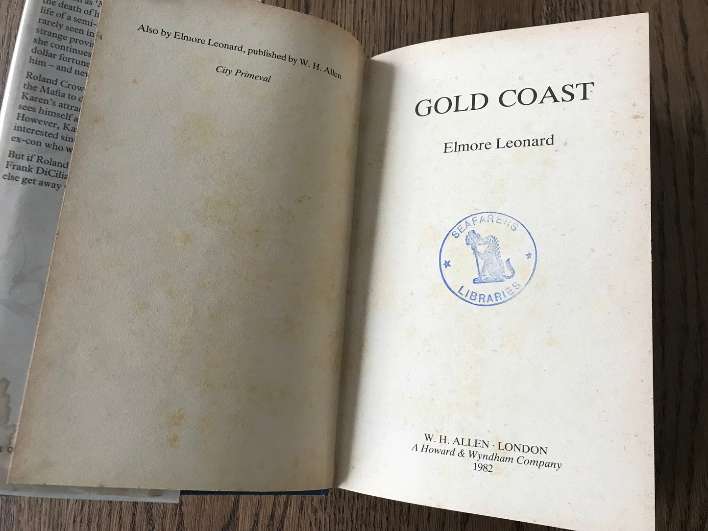 GOLD COAST -     ELMORE LEONARD BooksCardsNBikes