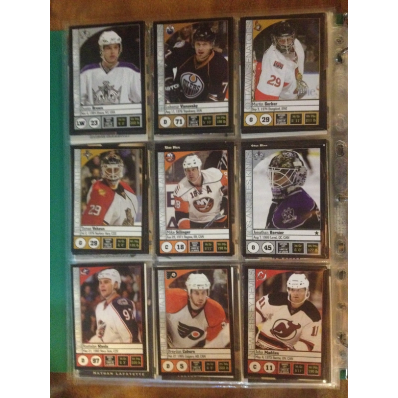 Card 198: Alexander Mogilny - Upper Deck NHL Victory 2002-2003