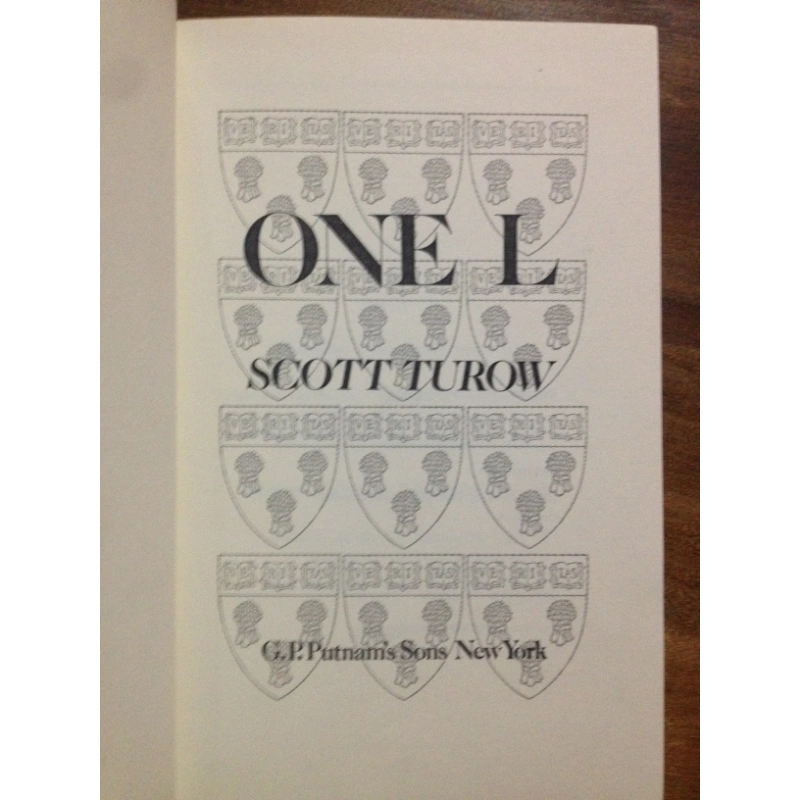 ONE L - AN INSIDE ACCOUNT OF LIFE IN THE FIRST YEAR AT HARVARD LAW SCHOOL BY: SCOTT TUROW BooksCardsNBikes