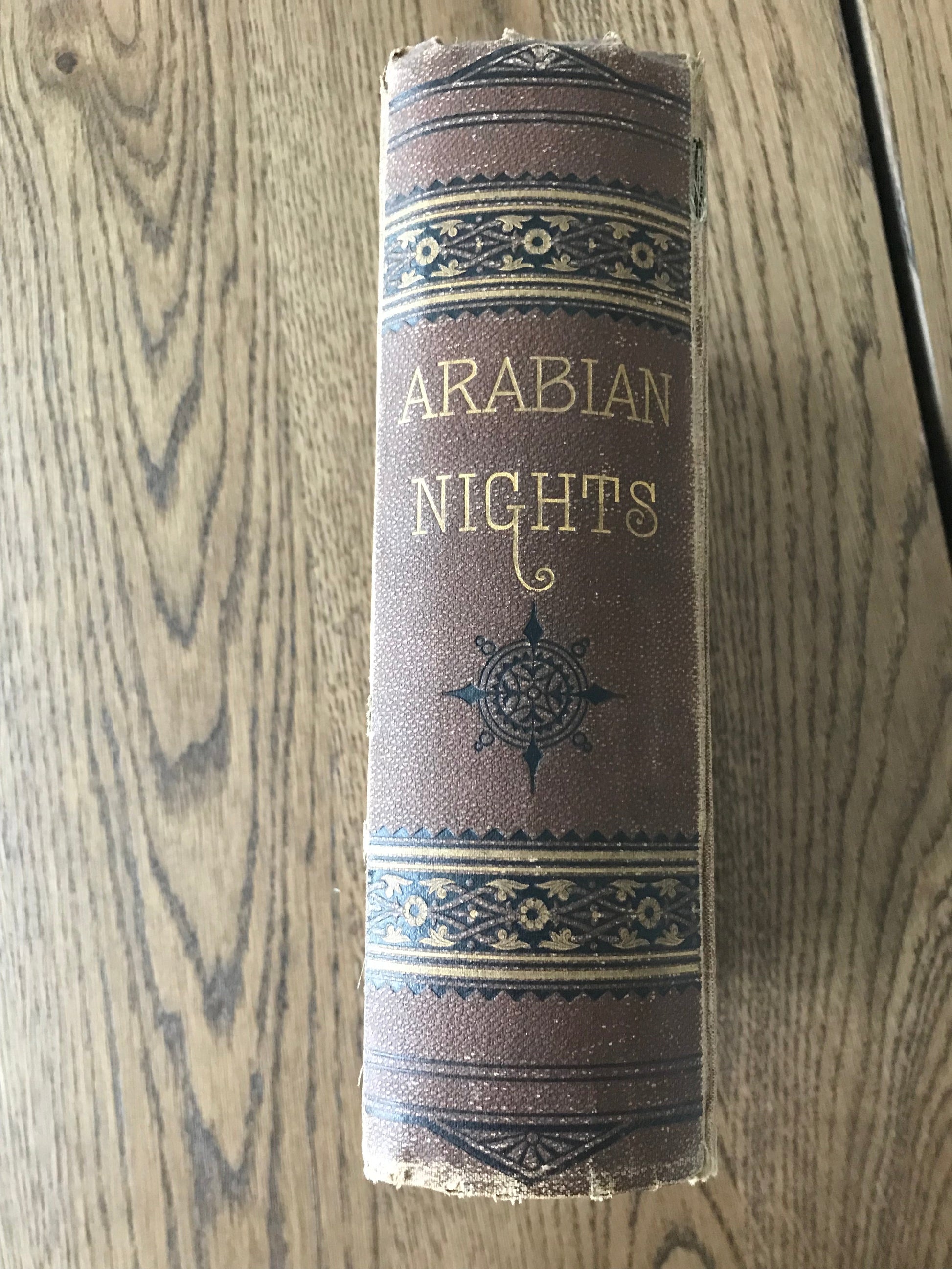 THE ARABIAN KNIGHTS' ENTERTAINMENTS - TRANSLATOR : REV. EDWARD FORSTER BooksCardsNBikes