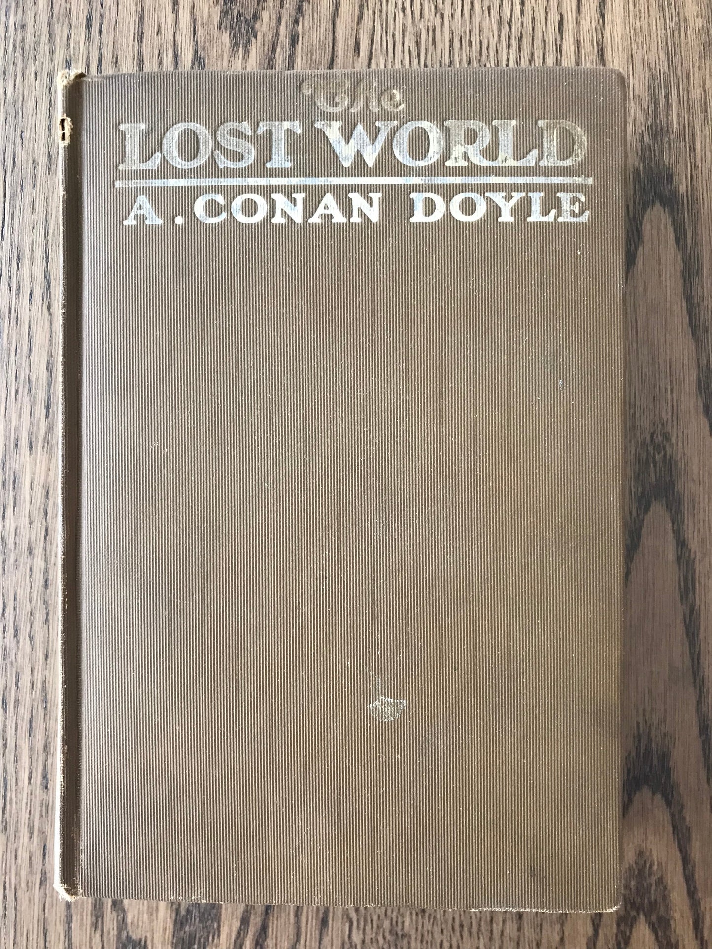 THE LOST WORLD  -         A. CONAN DOYLE BooksCardsNBikes