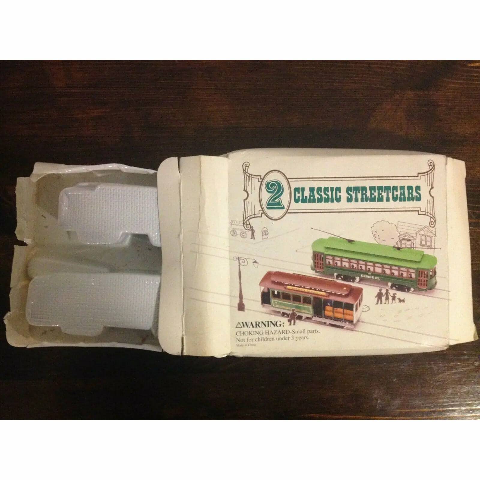 Two Classic Street Cars: HO Gauge [Toy Train Car] BooksCardsNBikes